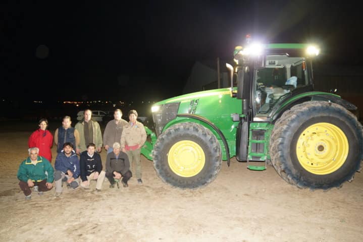 John Deere 7290R, potencia y adaptabilidad a la luz de los leds