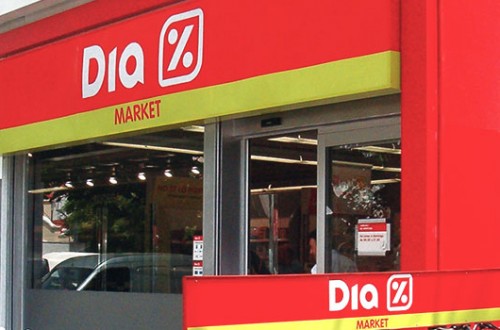 DIA y Eroski firman un acuerdo para negociar conjuntamente con proveedores