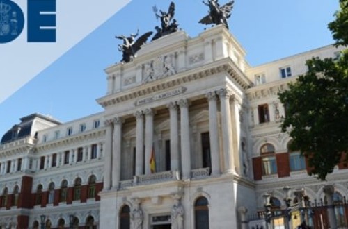 Agricultura destina 684.000 euros a impulsar la proyección internacional del sector hortofrutícola y al sistema porcino