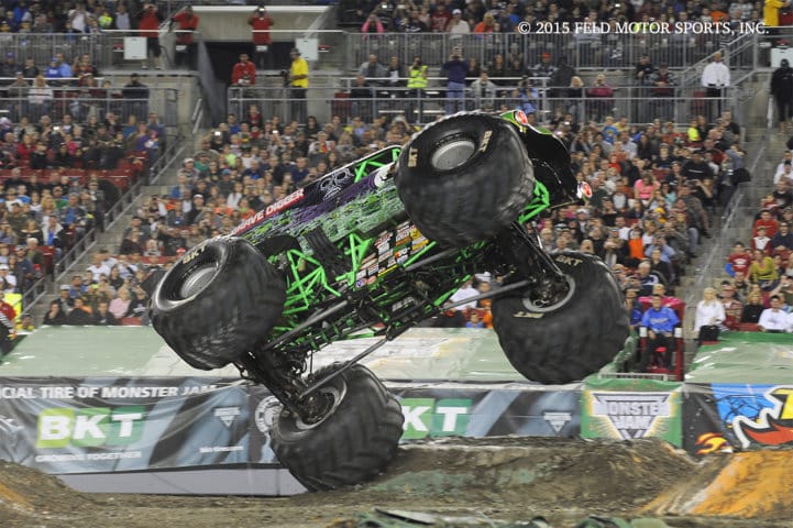 Un Monster Truck recibirá a los visitantes del stand de BKT en la feria de Hanover