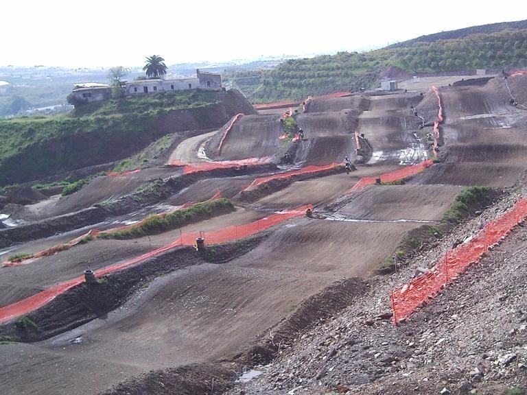 ¿Es una pista de motocross una tierra cultivable a efectos del pago de la PAC?