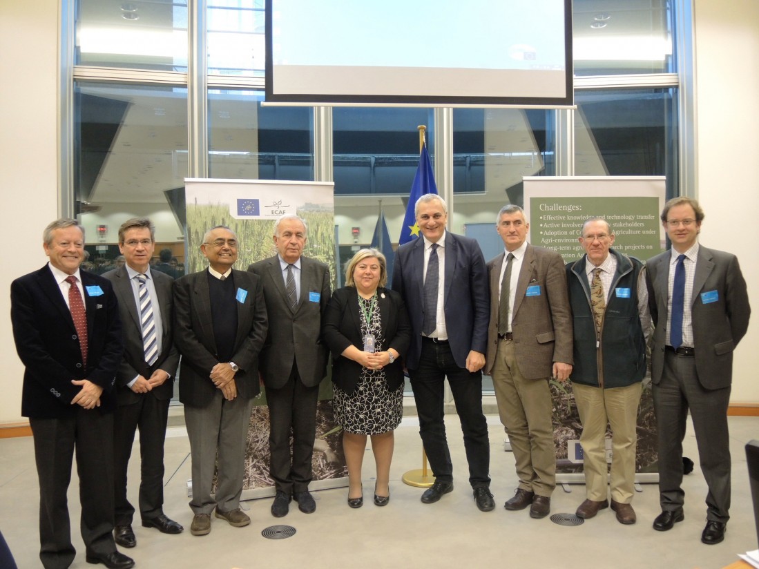 El Parlamento Europeo analiza los beneficios de la Agricultura de Conservación