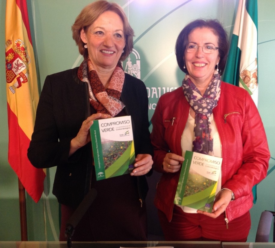 La Junta de Andalucía busca elevar del 60% al 100% la producción hortícola almeriense  bajo control biológico