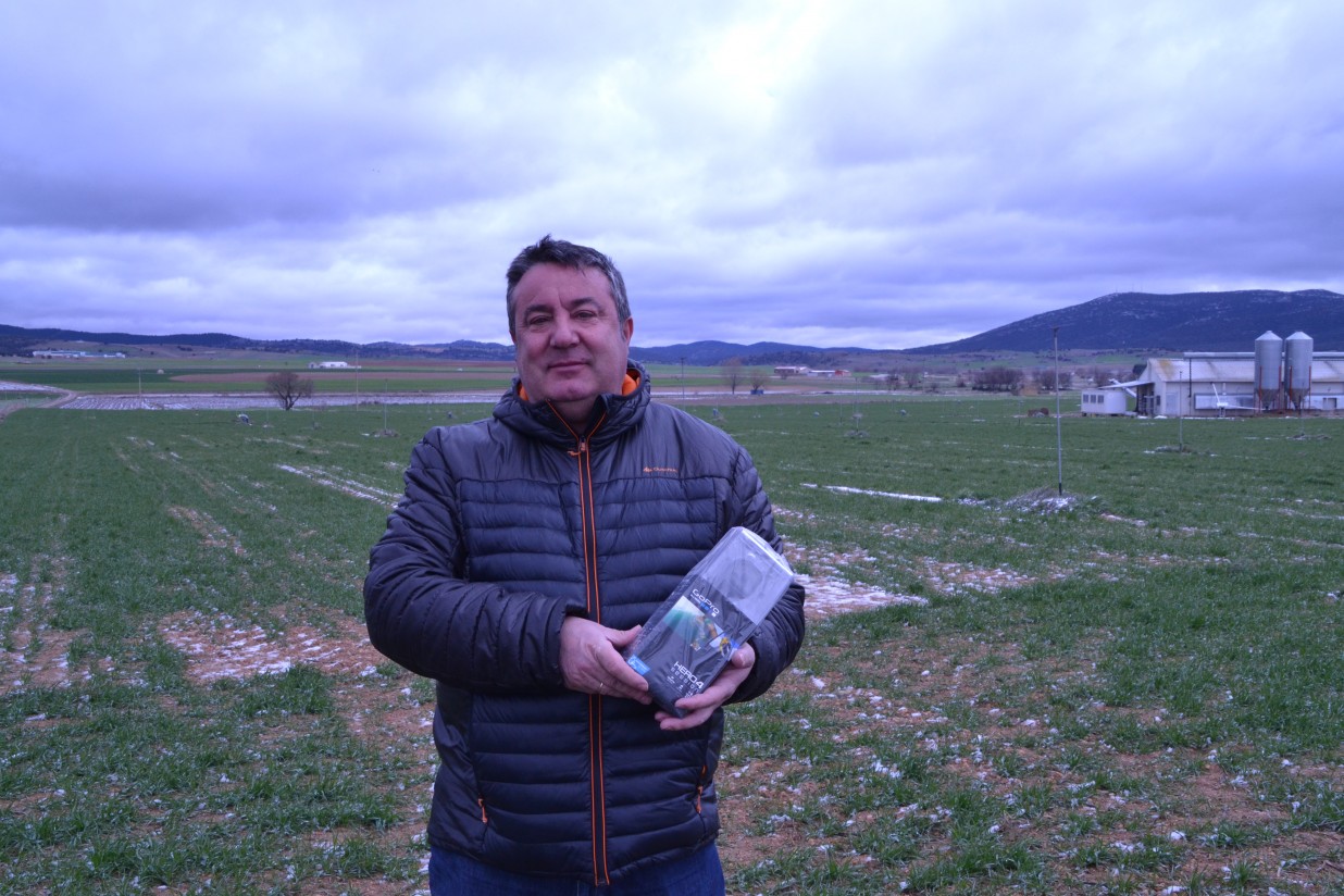 Francisco Lázaro, ganador del sorteo de la GoPro de Innovagri en FIMA 2016