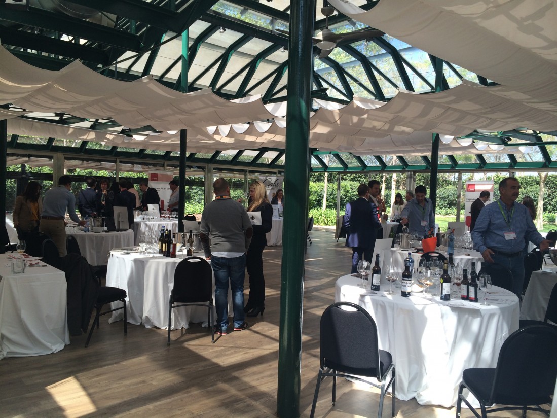 Importadores de vino de Alemania se reúnen con las bodegas ganadoras en Catatalentos 2015