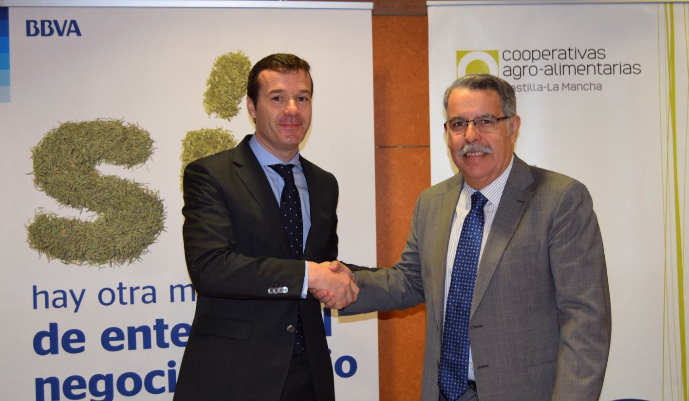 Cooperativas Agro-alimentarias de Castilla-La Mancha y el BBVA firman un convenio