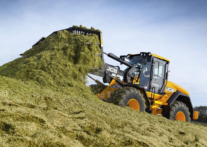 La cargadora de ruedas JCB 435S Agri, ahora con cabina CommandPlus