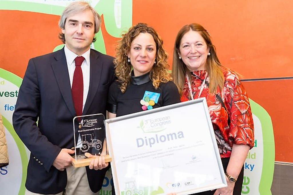 Una agricultora joven española galardonada en Europa con el premio a la explotación más sostenible