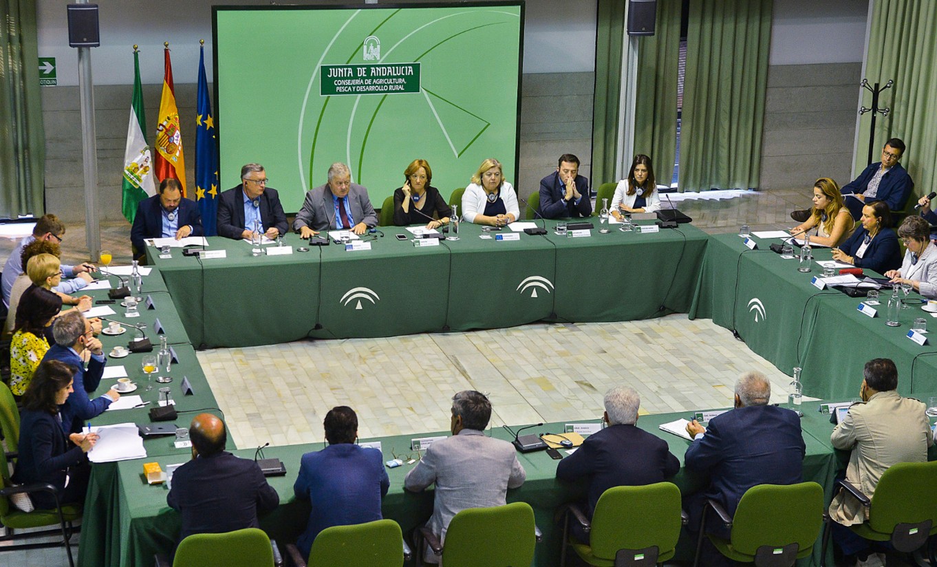 Compromiso para trasladar la realidad del agro andaluz a las instituciones europeas