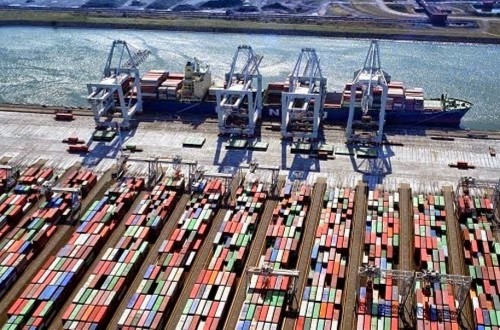 La UE aumentó sus exportaciones agroalimentarias hasta marzo, pero elevó aún más sus importaciones