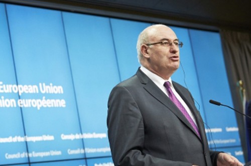 Hogan reconoce «pocos avances» en las negociaciones sobre el TTIP