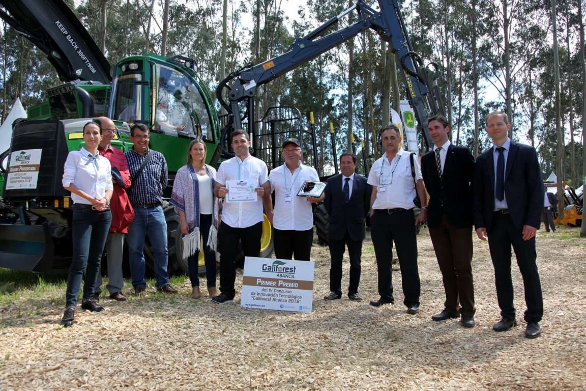 Un sistema de control inteligente de grúa en autocargador, primer premio en Galiforest Abanca 2016