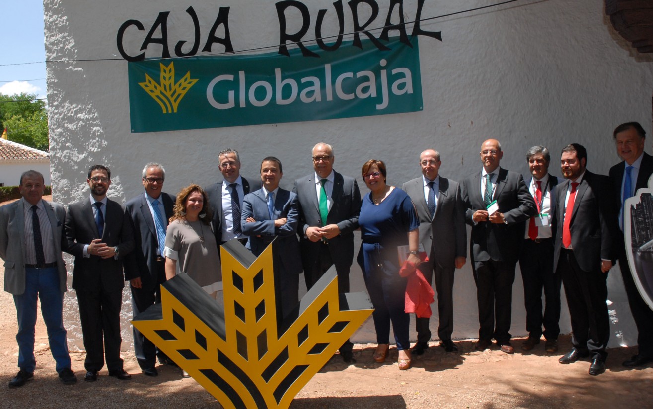 Globalcaja renueva su apoyo a la Feria de Manzanares, Fercam