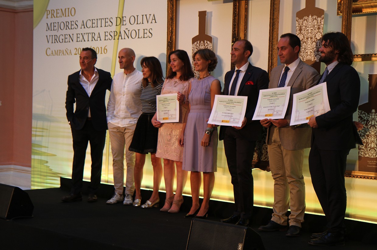 Agricultura entrega sus Premios Alimentos de España al Mejor Aceite de Oliva