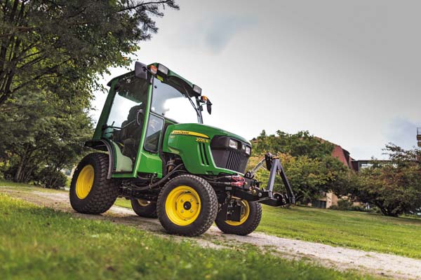 John Deere anuncia el lanzamiento de una nueva serie de tractores compactos