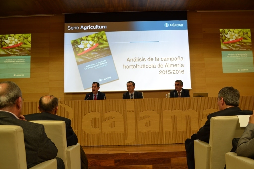 Almería exporta ya más de las tres cuartas partes de su producción hortofrutícola