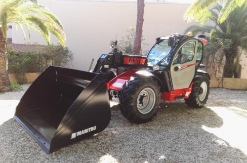 Nueva gama de cargadoras telescópicas para agricultura New AG de Manitou