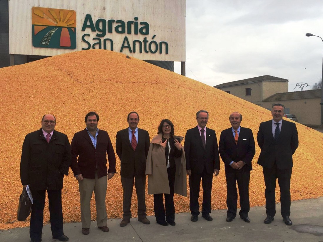 Globalcaja renueva su convenio con la cooperativa agraria San Antón