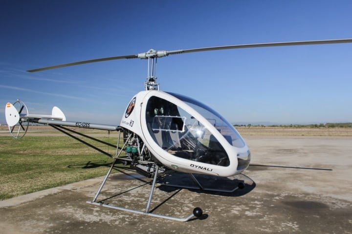 Hedespa presenta el primer helicóptero ultraligero de España, ideal para el ámbito rural