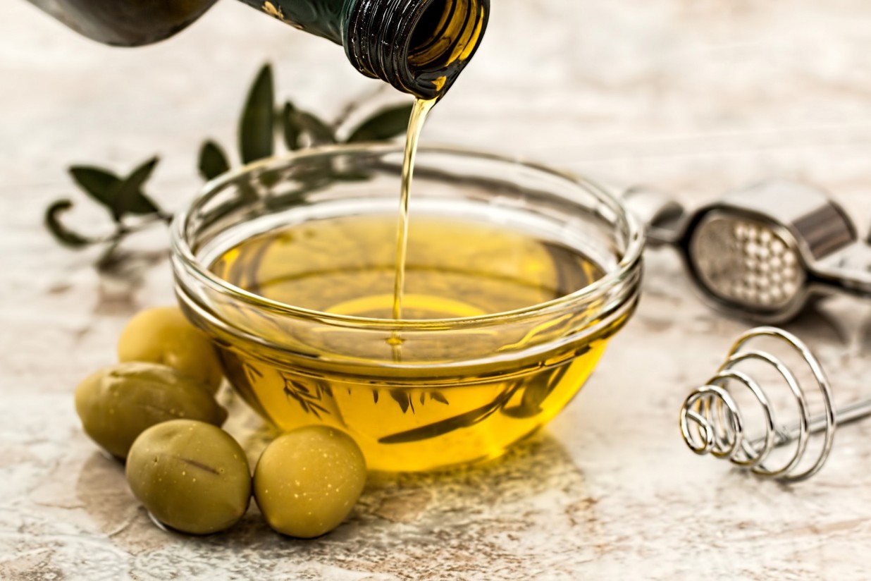 La DO Sierra Mágina acerca el mundo del aceite de oliva a la Universidad Complutense