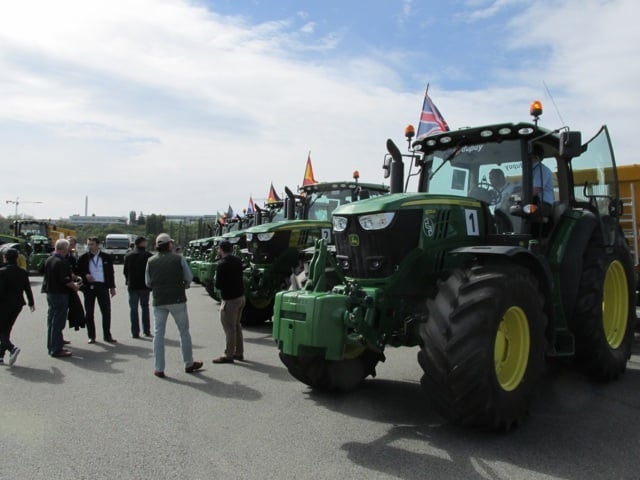 John Deere y Michelin buscan al mejor conductor de tractores de Europa