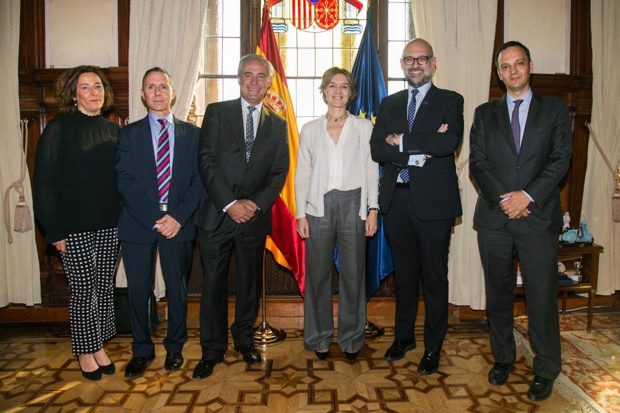 Veterindustria analiza con la ministra de Agricultura el sector español de sanidad y nutrición animal