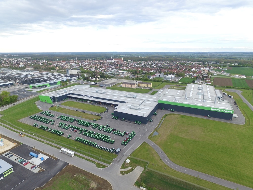 Deutz-Fahr abre las puertas de su nueva fábrica de tractores Deutz-Fahr Land