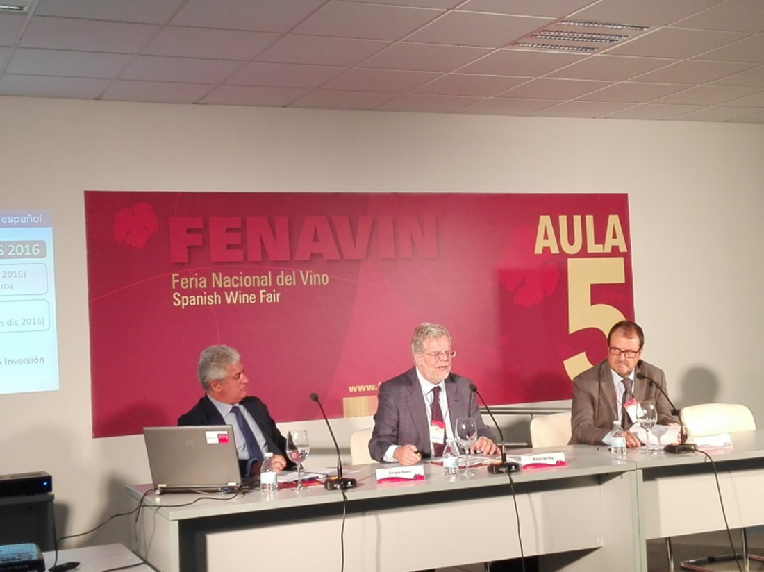 El Observatorio Español del Mercado del Vino analizó en Fenavin la situación actual del consumo