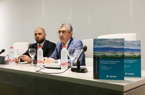 Cajamar aborda los beneficios y los retos pendientes de la modernización del regadío en la agricultura española