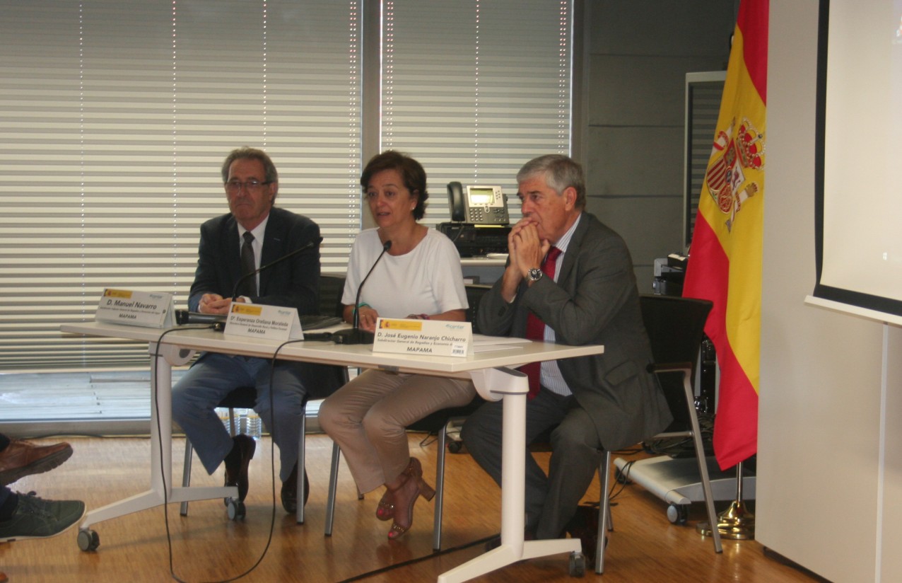 Apuesta por incorporar las energías limpias al sector del riego