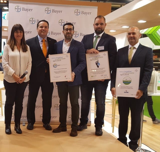 Bayer reconoce la contribución a la agricultura sostenible de Fontestad, Verdcamp Fruits y Altos de Torona