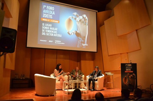 El primer Foro Avícola de Zoetis reúne a cerca de 120 profesionales del sector