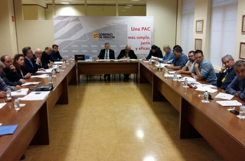 Aragón busca soluciones para las explotaciones familiares de fruta dulce