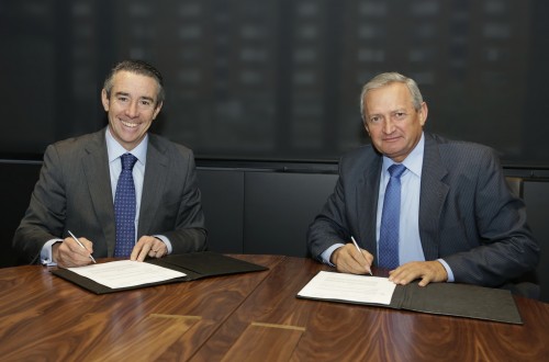 AgroBank y Cooperativas Agro-alimentarias renuevan su acuerdo para fomentar la actividad del sector