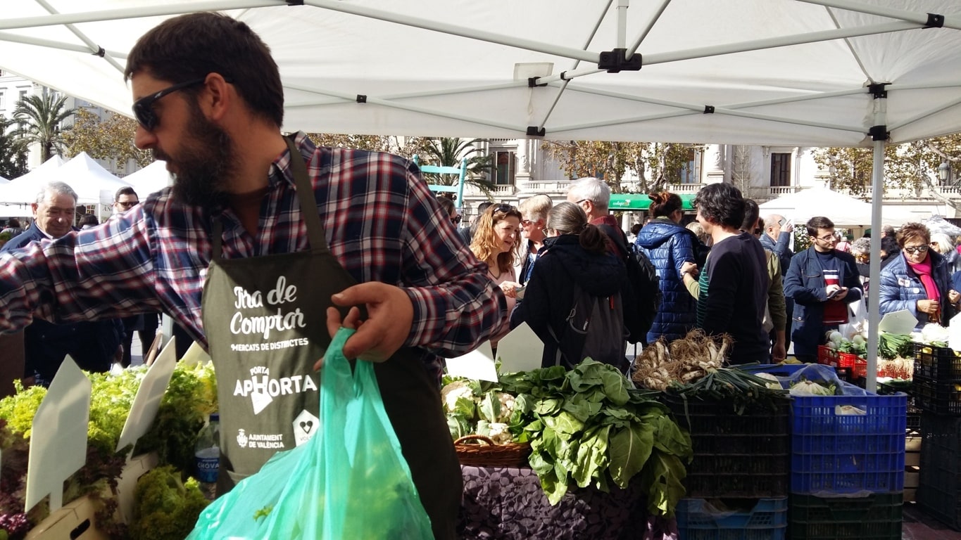 La C.Valenciana regula la venta de proximidad de productos primarios y agroalimentarios