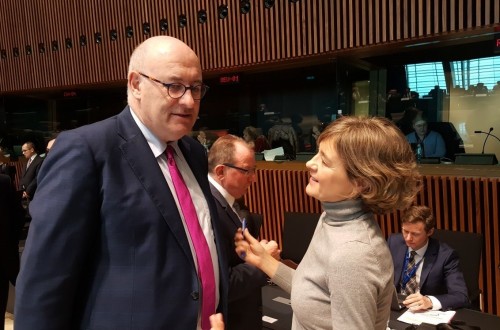 García Tejerina: “trataremos de acercar la directiva UE sobre PCD a la legislación española de la cadena alimentaria”