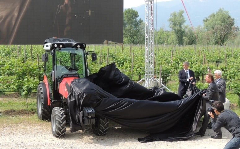 Same presenta la nueva serie de tractores estrechos Frutteto CVT