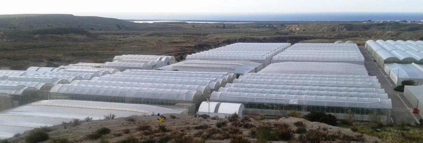 Agua de mar desalinizada para riego en los invernaderos de Almería