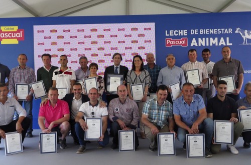 Calidad Pascual tiene certificadas en Bienestar Animal a sus 348 granjas proveedoras de leche