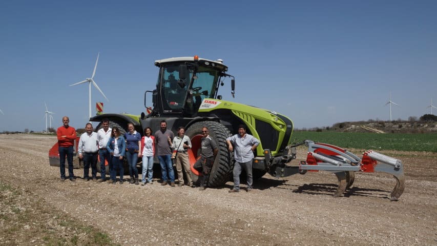 Claas Xerion 4000 y olvídate de la roca madre