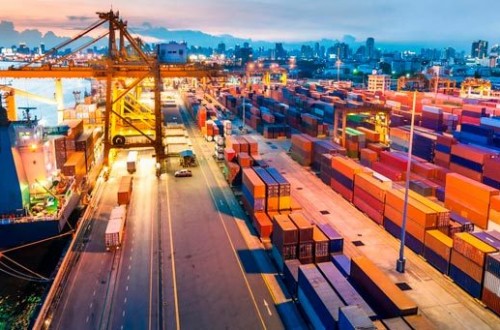 Bruselas impone aranceles a productos de Estados Unidos por valor de 2.800 M€