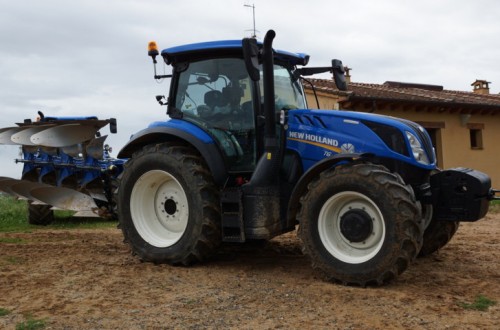 New Holland T6.175 Dynamic Command, meditado diseño en todas sus facetas