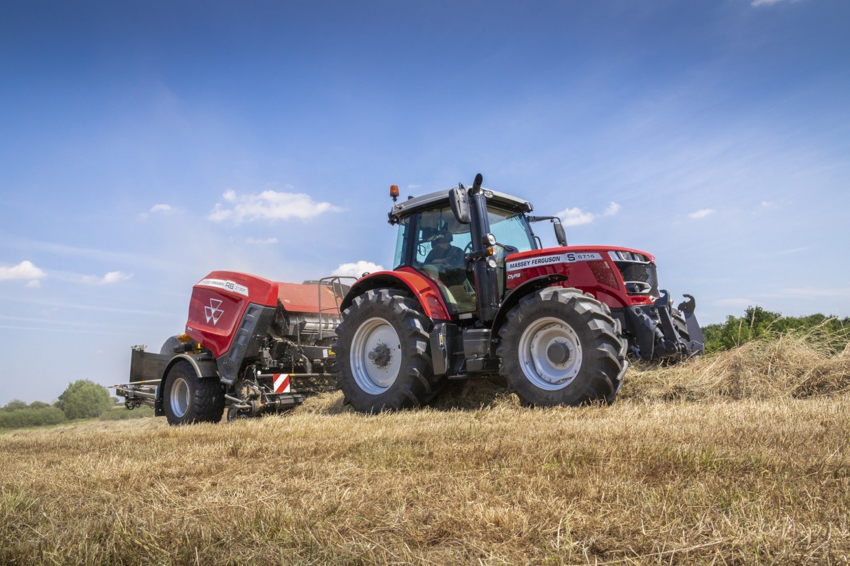 Massey Ferguson refuerza su gama de producto para heno y forraje