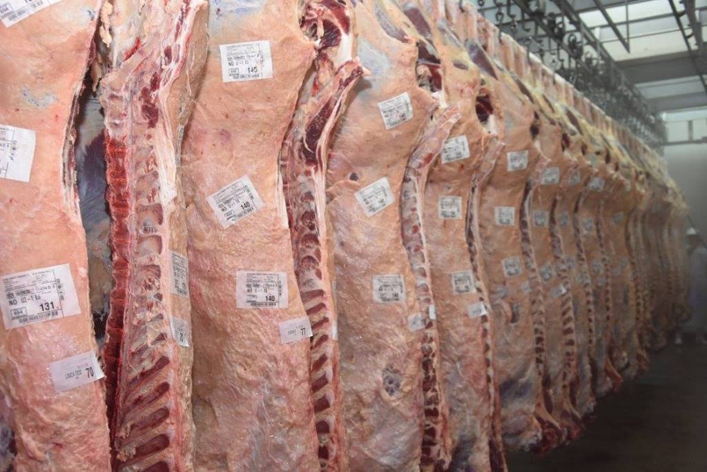 Bruselas negociará en breve con EE.UU. para revisar la cuota de importación de carne de vacuno sin hormonas