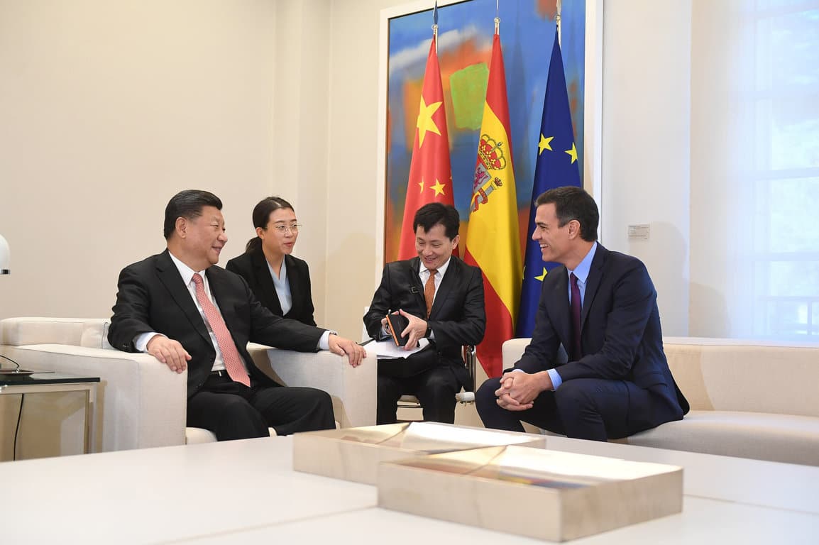 Firmados dos protocolos para facilitar la exportación de carnes de porcino y uva de mesa a China