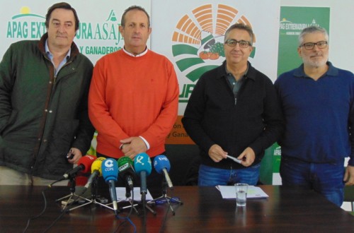 Organizaciones agrarias extremeñas convocan una manifestación por los precios ruinosos