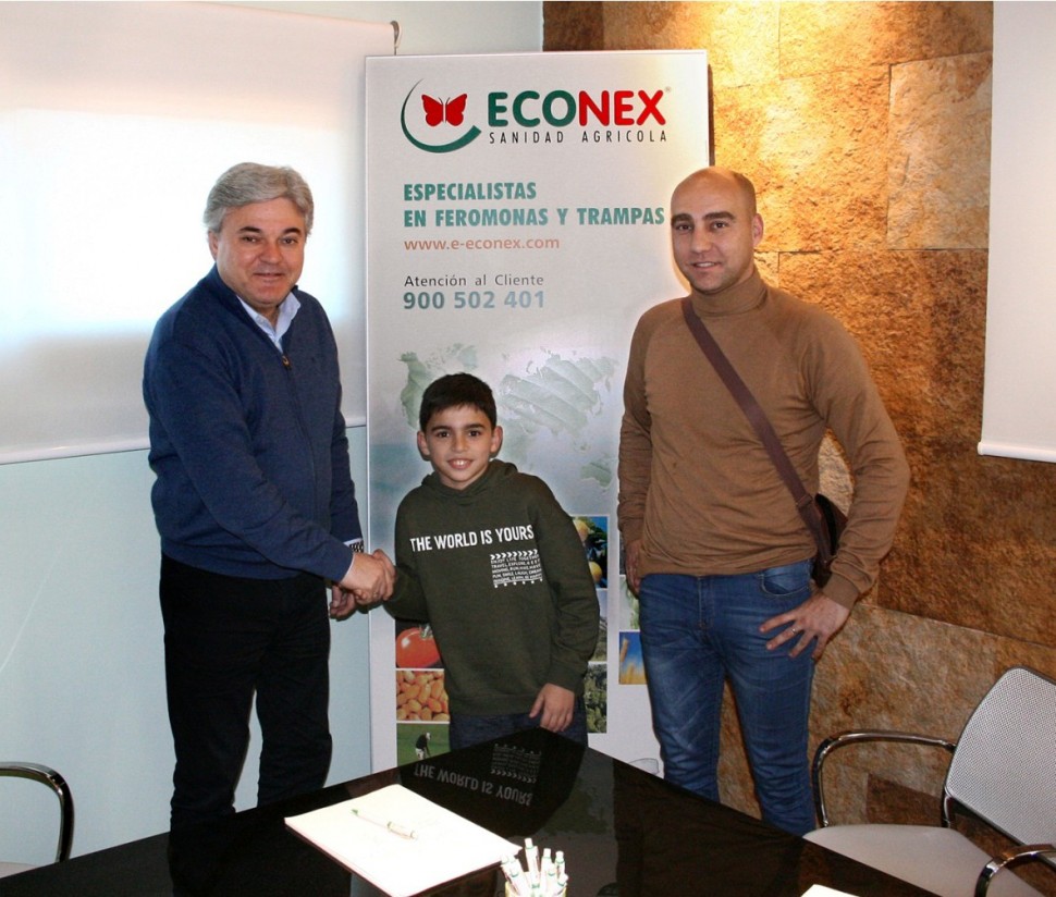 Econex patrocina al piloto de Santomera Álvaro Jiménez