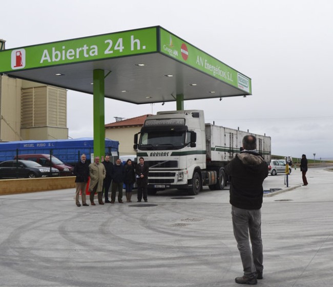 Cooperativas aplaude el fallo judicial que valida las estaciones automáticas de servicio de carburantes