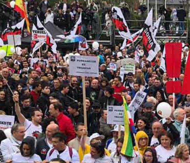 Más de 50.000 personas se manifiestan en Madrid demandando soluciones para la España Vaciada