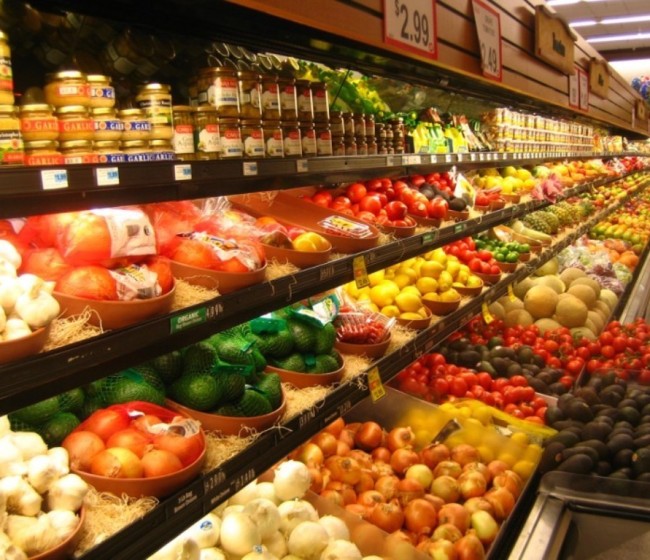 Frutas y hortalizas frescas repuntaron en sus precios de consumo del IPC de febrero
